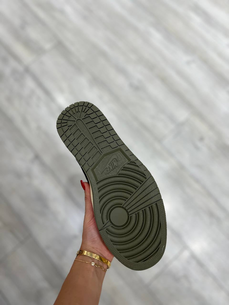 Travis Scott x Air Jordan 1 Low OG Olive мъжки