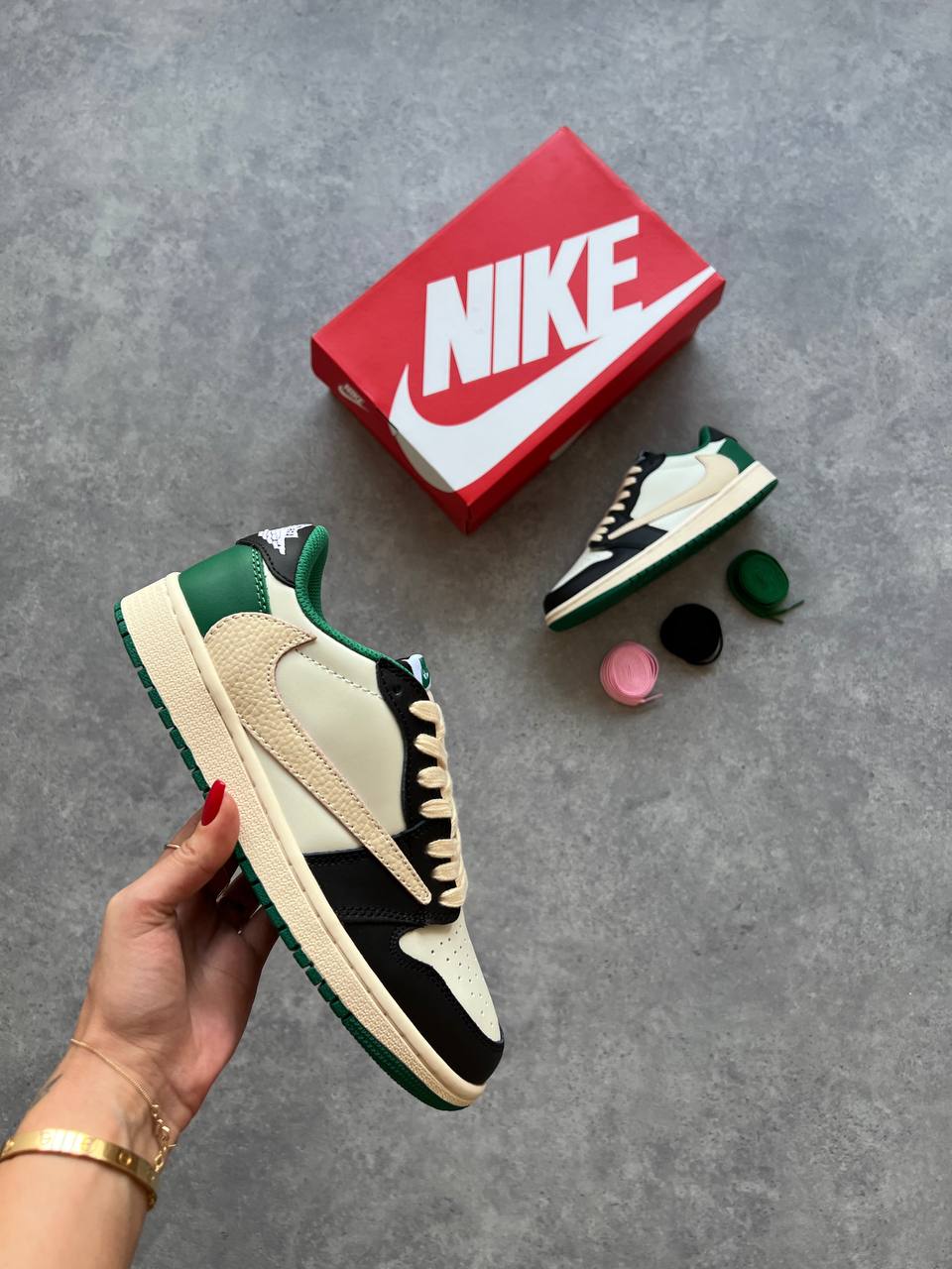 Travis Scott x Fragment x Air Jordan 1 Low Green