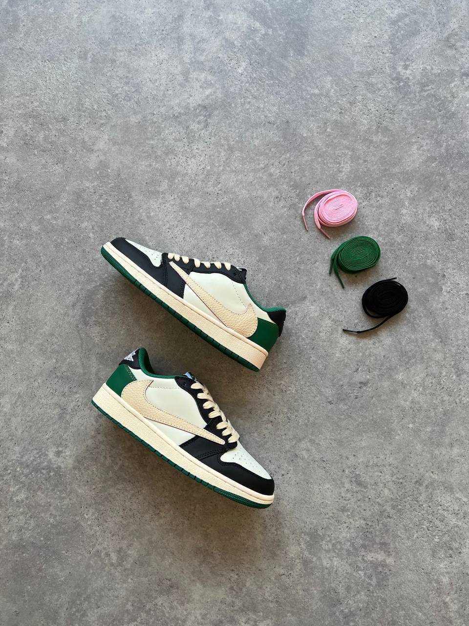 Travis Scott x Fragment x Air Jordan 1 Low Green