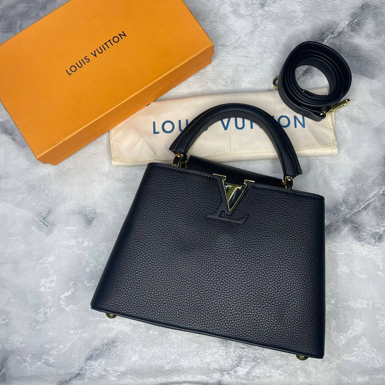 LV Capucines Model Bag Black